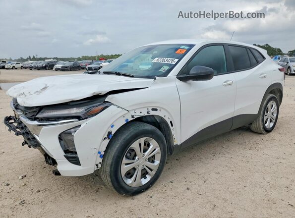 KL77LFE23RC004054 2024 CHEVROLET TRAX Белый Передняя левая четверть