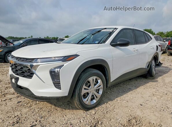 KL77LFE29RC001532 2024 CHEVROLET TRAX White Przód lewy