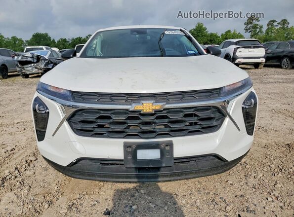KL77LFE29RC001532 2024 CHEVROLET TRAX White Widok z przodu