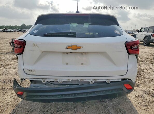 KL77LFE29RC001532 2024 CHEVROLET TRAX White Widok z tyłu