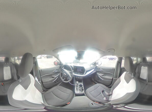 KL77LFE29RC001532 2024 CHEVROLET TRAX White Widok wnętrza 360 stopni
