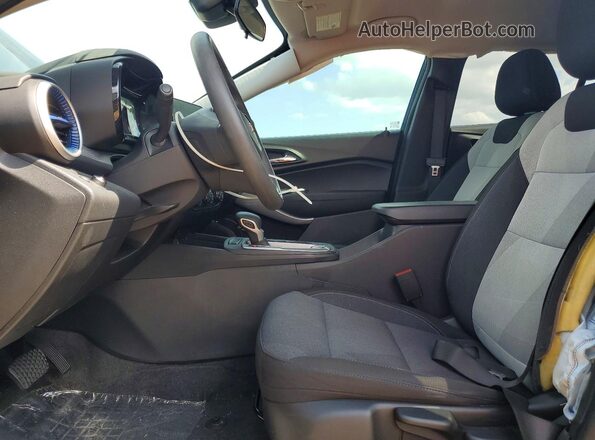 KL77LFE2XRC236358 2024 CHEVROLET TRAX Black Widok wnętrza z przodu