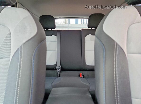 KL77LFEP0SC229050 2025 CHEVROLET TRAX Black Вид задніх сидінь