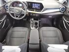 2025 Chevrolet Trax Ls Белый vin: KL77LFEP1SC183874 Damage: Right Side Curtain Air Bag, Deployed, Replacement Required