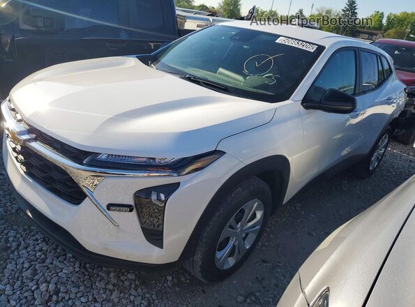 KL77LFEP6SC187869 2025 CHEVROLET TRAX White Передня ліва чверть