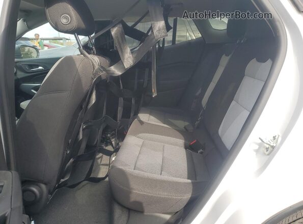 KL77LFEP8SC199571 2025 CHEVROLET TRAX White Widok tylnych siedzeń