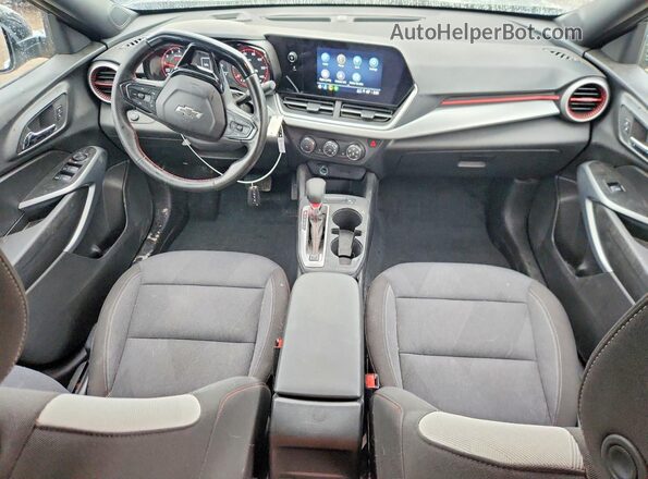 KL77LGE21RC218949 2024 CHEVROLET TRAX Silver Вид панелі приладів