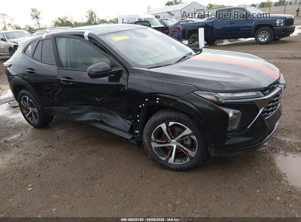 KL77LGE23RC199496 2024 CHEVROLET TRAX Черный Передняя правая четверть