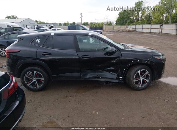 KL77LGE23RC199496 2024 CHEVROLET TRAX Черный Вид задней части салона