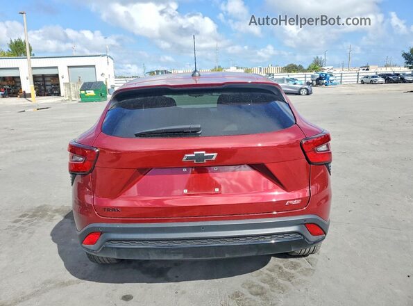 KL77LGE29RC196909 2024 CHEVROLET TRAX Бордовый Вид сзади