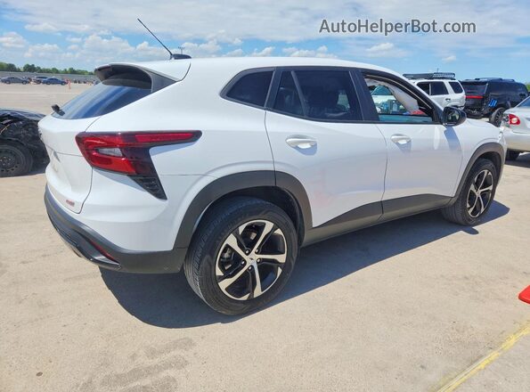 KL77LGE2XRC215189 2024 CHEVROLET TRAX Белый Задняя правая четверть