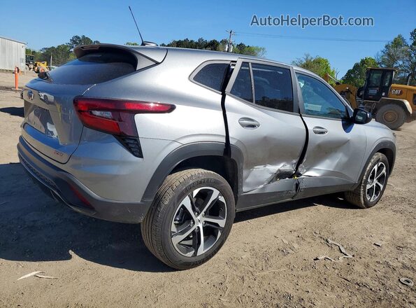 KL77LGEP7SC296704 2025 CHEVROLET TRAX Серый Задняя правая четверть