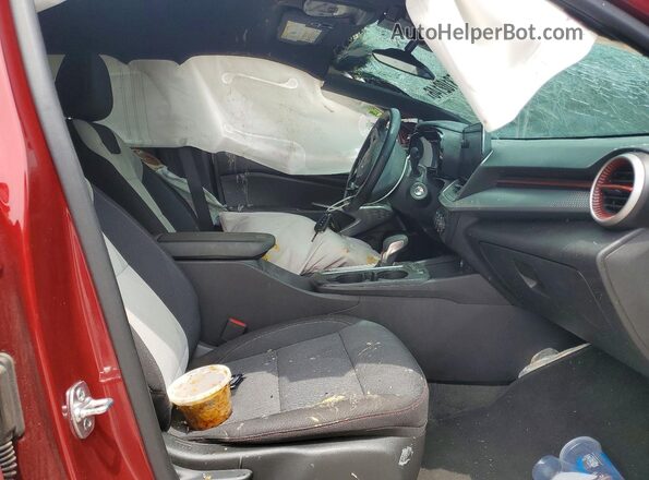 KL77LGEP8SC257684 2025 CHEVROLET TRAX Темно-бордовый Вид салона спереди