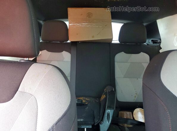 KL77LGEP8SC257684 2025 CHEVROLET TRAX Темно-бордовый Вид задних сидений