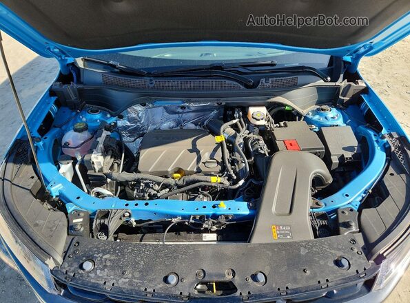KL77LGEP9SC330903 2025 CHEVROLET TRAX Синий Вид подкапотного пространства