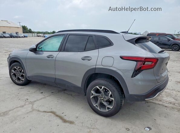 KL77LHE25RC019778 2024 CHEVROLET TRAX Серый Задняя левая четверть