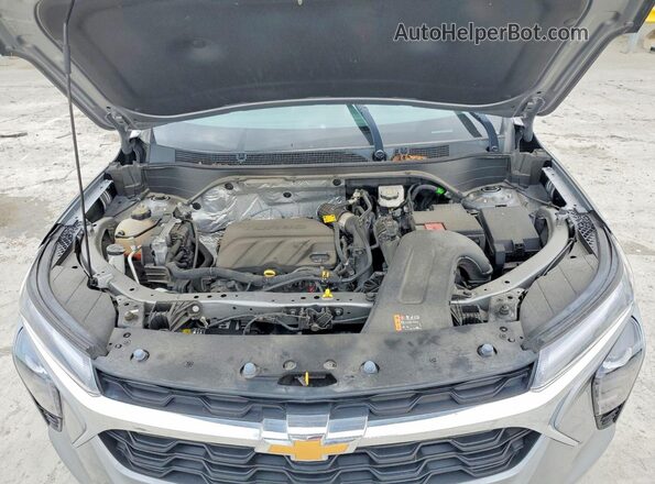 KL77LHE25RC019778 2024 CHEVROLET TRAX Серый Вид задней части салона