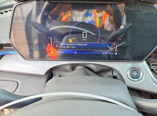 KL77LHE27RC238127 2024 CHEVROLET TRAX Серебряный Вид щитка приборов