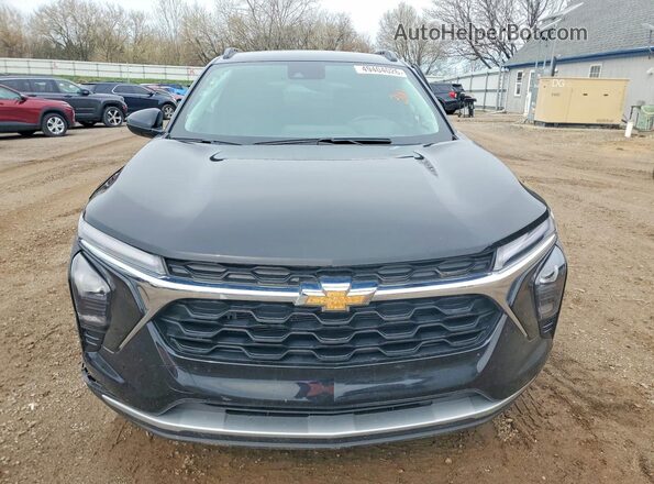 KL77LHEP5SC049719 2025 CHEVROLET TRAX Black Դիմացի տեսք