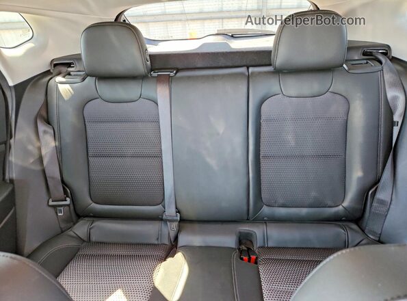 KL77LHEP5SC137654 2025 CHEVROLET TRAX Синий Вид задних сидений
