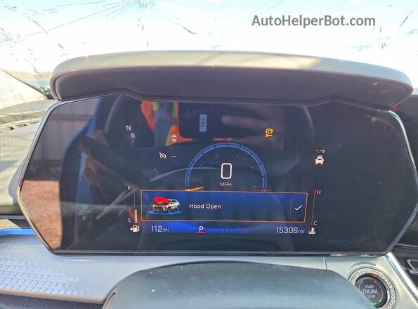 KL77LHEP5SC137654 2025 CHEVROLET TRAX Синий Вид щитка приборов