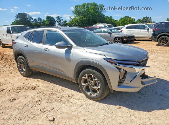 KL77LHEP5SC186787 2025 CHEVROLET TRAX Gray Przód prawy