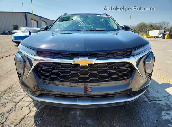 KL77LHEP5SC232294 2025 CHEVROLET TRAX Черный Вид спереди