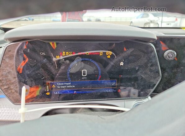KL77LHEP8SC099188 2025 CHEVROLET TRAX Белый Вид щитка приборов