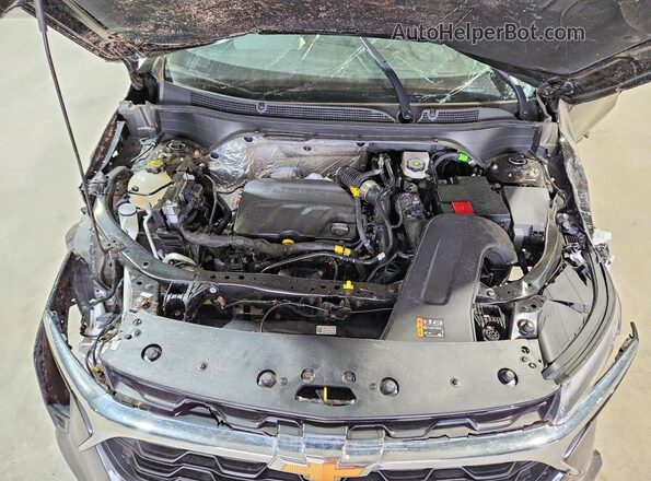 KL77LHEP9SC184783 2025 CHEVROLET TRAX Черный Вид подкапотного пространства