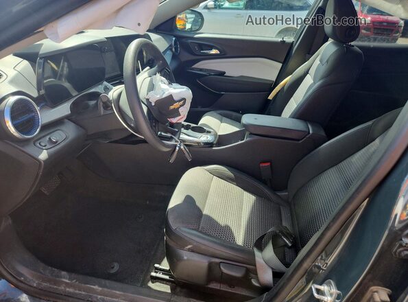 KL77LHEPXSC178202 2025 CHEVROLET TRAX Charcoal Widok wnętrza z przodu