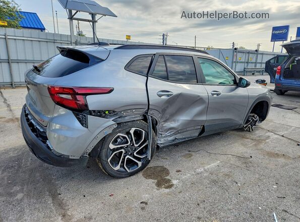 KL77LJEP3SC020596 2025 CHEVROLET TRAX Silver Задня права чверть