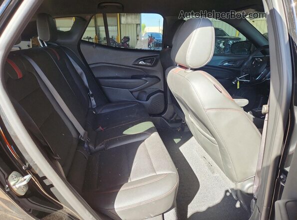 KL77LJEP3SC307095 2025 CHEVROLET TRAX Black Вид задньої частини салону