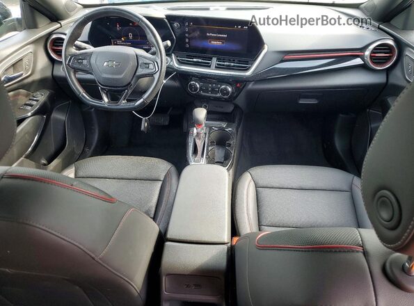 KL77LJEP6SC059165 2025 CHEVROLET TRAX Black Vista del salpicadero