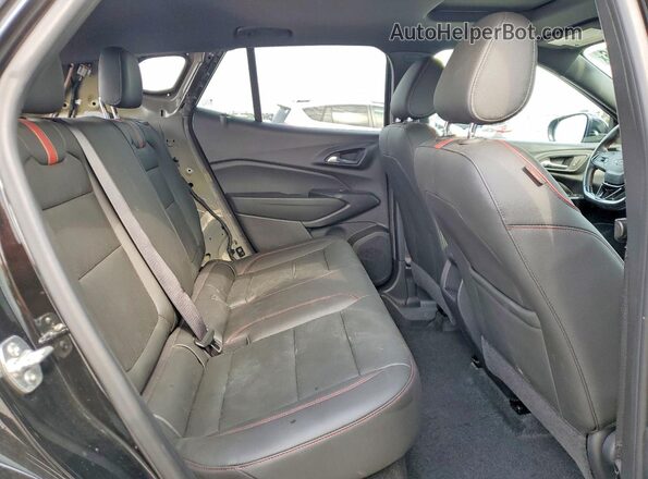 KL77LJEP6SC059165 2025 CHEVROLET TRAX Black Vista interior trasera