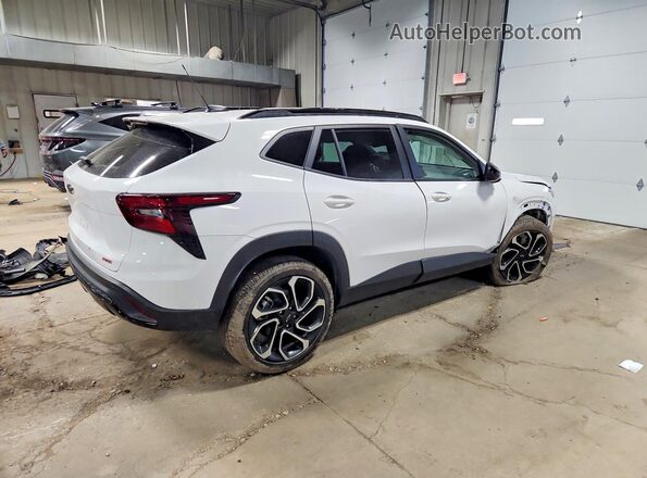 KL77LJEP6SC251508 2025 CHEVROLET TRAX Белый Задняя правая четверть