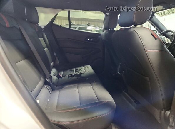KL77LJEP6SC251508 2025 CHEVROLET TRAX Белый Вид задней части салона