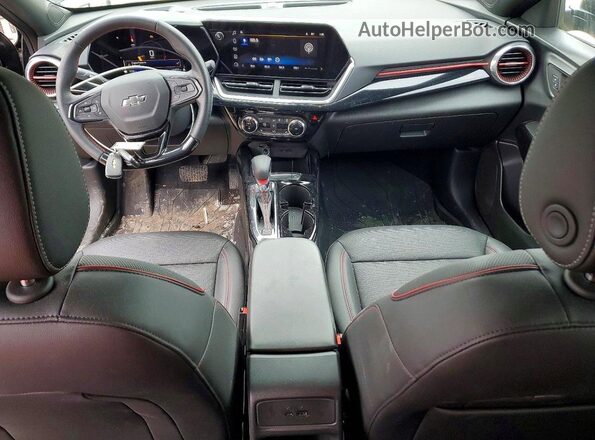 KL77LJEP7SC012999 2025 CHEVROLET TRAX Black Вид панелі приладів