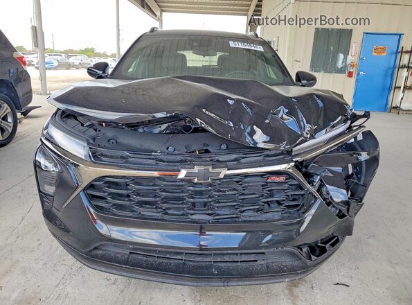 KL77LJEP8TC001463 2026 CHEVROLET TRAX Черный Вид спереди