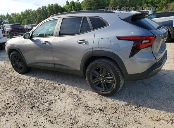 KL77LKEP9TC014793 2026 CHEVROLET TRAX Серый Задняя левая четверть