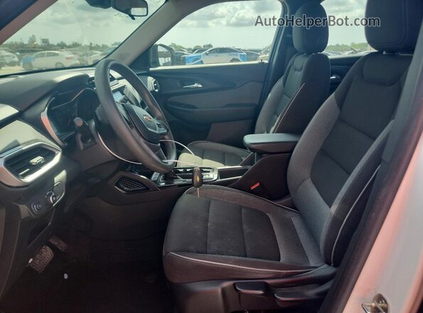 KL79MMS2XMB176210 2021 CHEVROLET TRAILBLAZER White Widok wnętrza z przodu