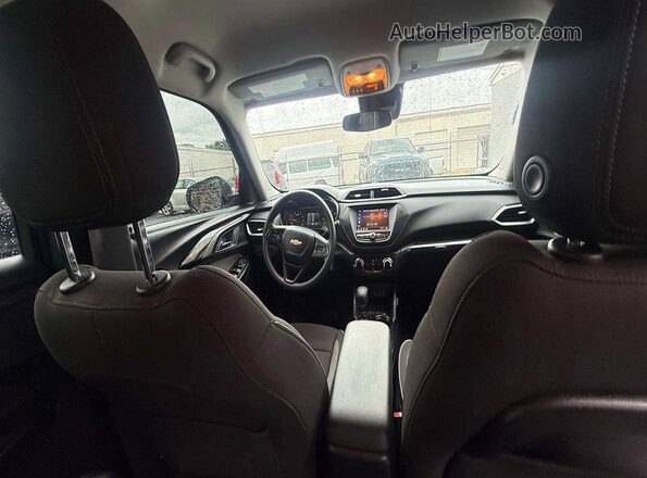 KL79MMS2XNB103825 2022 CHEVROLET TRAILBLAZER Белый Вид щитка приборов