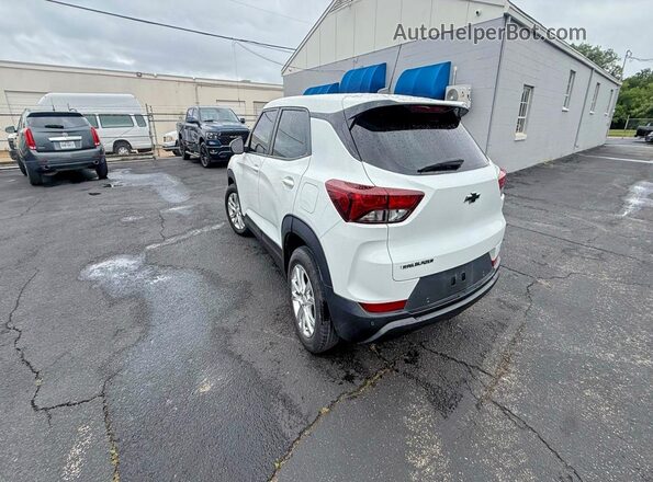 KL79MMS2XNB103825 2022 CHEVROLET TRAILBLAZER Белый Задняя правая четверть