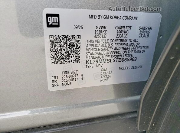 KL79MMSL3TB068969 2026 CHEVROLET TRAILBLAZER Серый Вид наклейки с VIN-кодом