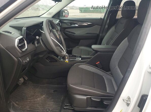 KL79MMSL7RB166752 2024 CHEVROLET TRAILBLAZER White წინა სალონის ხედი