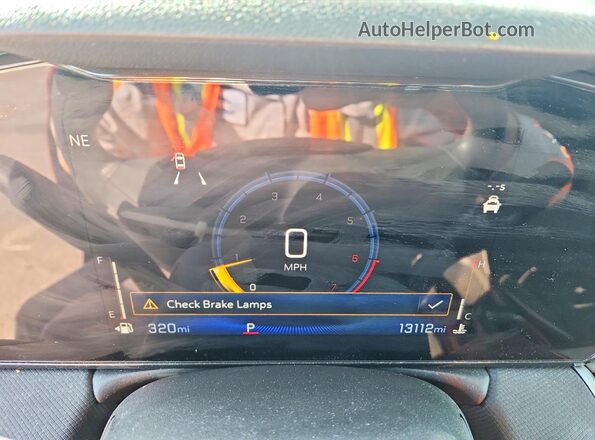 KL79MMSP7SB012325 2025 CHEVROLET TRAILBLAZER Red ხელსაწყოთა პანელის ხედი