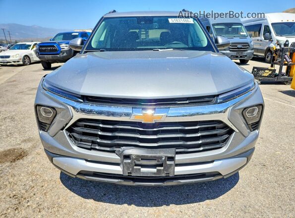 KL79MPS22RB077356 2024 CHEVROLET TRAILBLAZER Серебряный Вид спереди