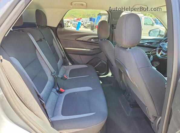 KL79MPS22RB077356 2024 CHEVROLET TRAILBLAZER Серебряный Вид задней части салона