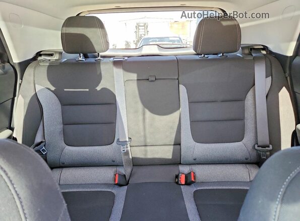 KL79MPS22RB077356 2024 CHEVROLET TRAILBLAZER Серебряный Вид задних сидений