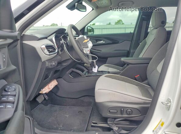 KL79MPSL4MB132505 2021 CHEVROLET TRAILBLAZER Белый Вид салона спереди