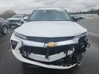 2025 Chevrolet Trailblazer Lt Белый vin: KL79MPSL4SB188716 Damage: Front Bumper/Cover, Broken, Replacement Required